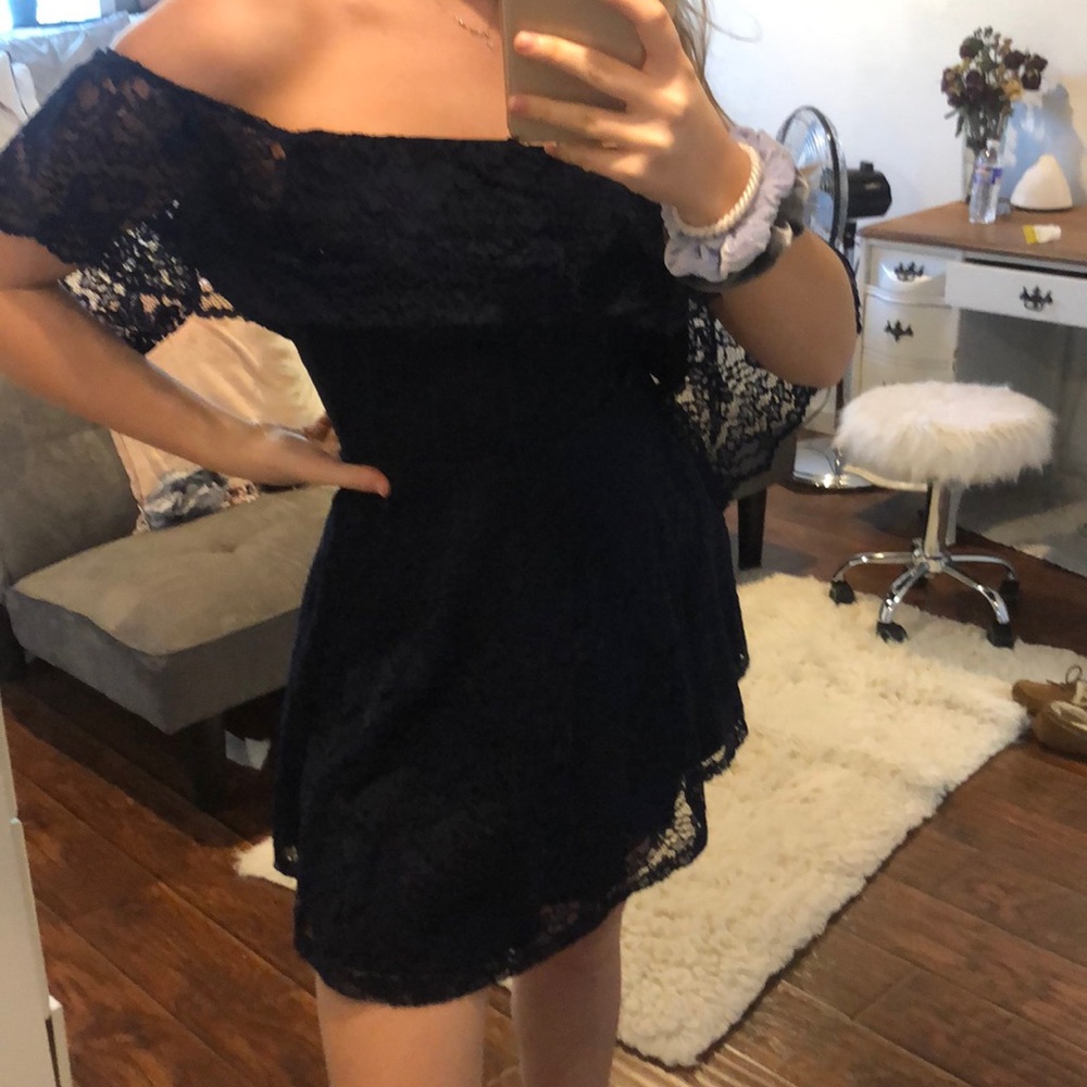 Blue flowered dress - Picture 2 of 3